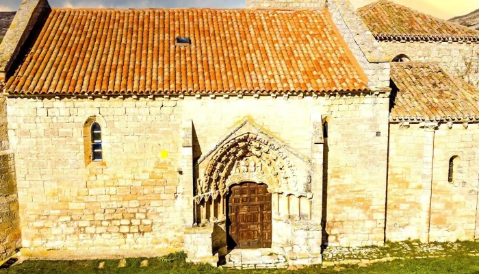 Iglesia De Santiago Apostol Telefono - Villaldemiro