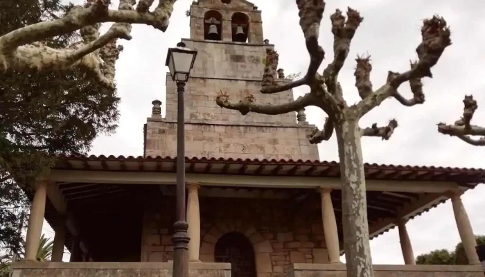 Iglesia de Santiago de Caravia - Caravia