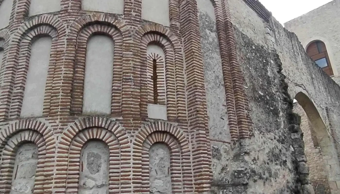 Iglesia De Santiago -  Ubicacion - Cuéllar