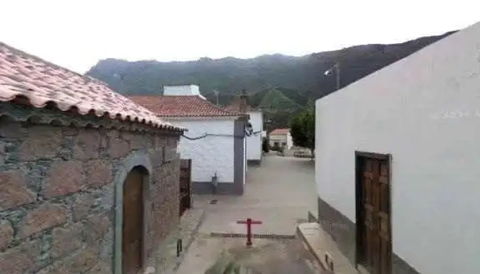 Iglesia Ntra Sra De La Milagrosa -  Donde - La Solana