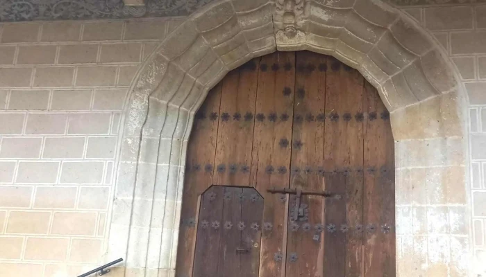 Iglesia Nuestra Senora De La Asuncion Direccion - Robledillo de Gata