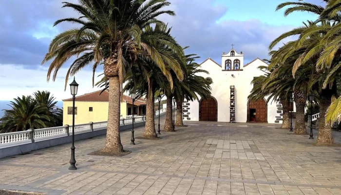 Iglesia Nuestra Senora De La Luz Abierto Ahora - Santo Domingo