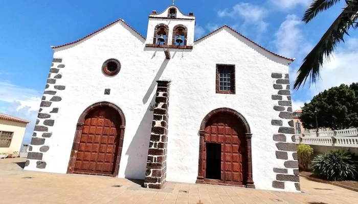 Iglesia Nuestra Senora De La Luz Iglesia Catolica - Santo Domingo