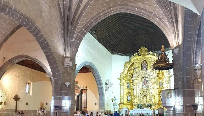 Iglesia Parroquial De Nuestra Senora De La Asuncion Opiniones - Galisteo