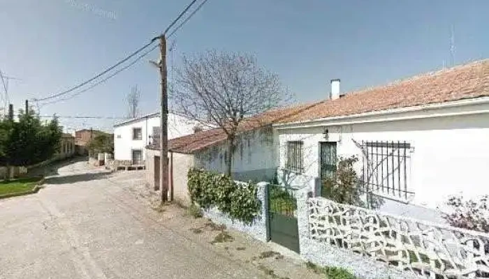 Iglesia Parroquial De San Julian Martir Comentarios - El Manzano