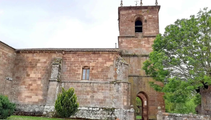 Iglesia Parroquial De San Pelayo -  Iglesia Catolica - Salinas de Pisuerga