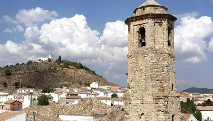 Iglesia Parroquial -  Opiniones - Montejícar