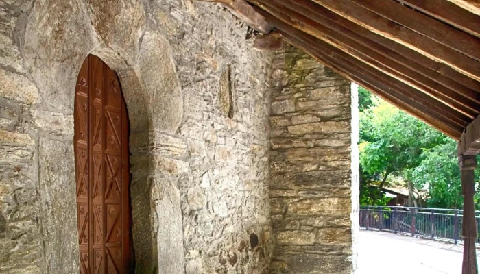 Iglesia San Juan Bautista -  Videos - Tejedo de Ancares