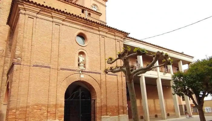 Iglesia San Miguel -  Iglesia Catolica - Rincón de Soto