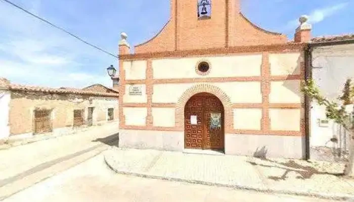 Iglesia San Pedro Del Arroyo -  Capilla - San Pedro del Arroyo