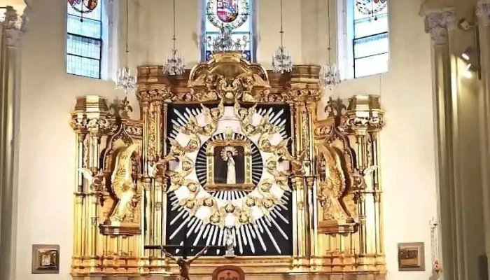 Iglesia Virgen de la Paloma - Madrid