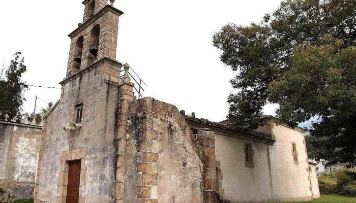 Igrexa De Santo Acisclo Do Valadouro -  Iglesia Catolica - Foz
