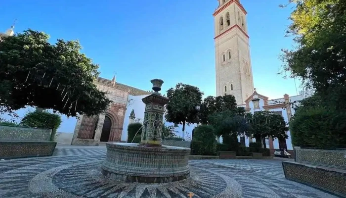 Parroquia De Nuestra Senora De La Asuncion Iglesia - Lora del Río