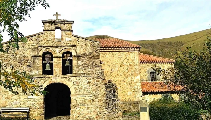 Parroquia de San Andrés - Viaña