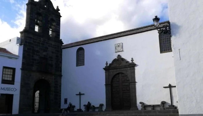 Parroquia De San Francisco De Asis Opiniones - Santa Cruz de la Palma
