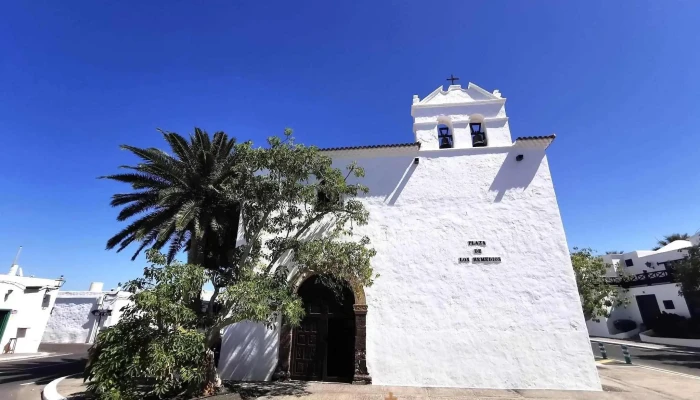 Parroquia Nuestra Senora De Los Remedios Iglesia - Yaiza
