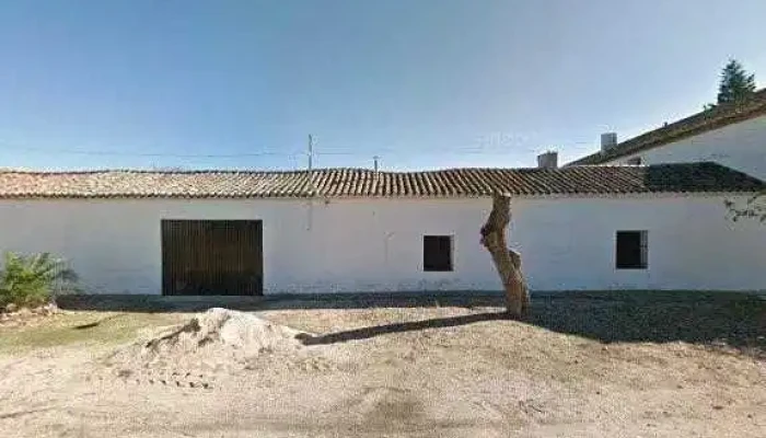 Plazoleta De La Iglesia -  Cerca De Mi - Illán de Vacas