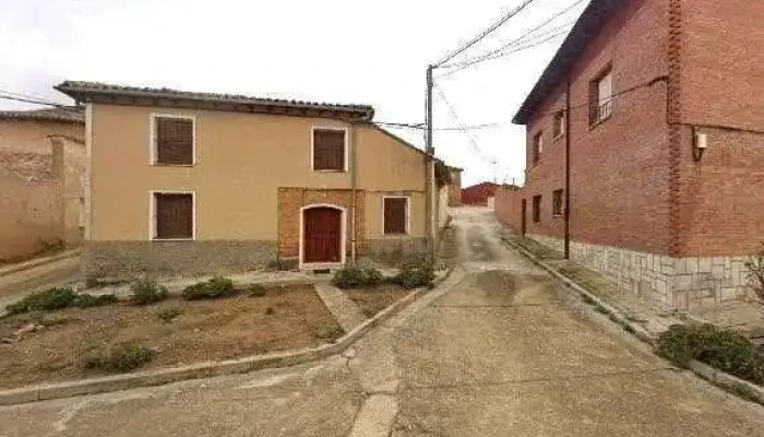 Torre De San Juan Bautista -  Descuentos - Tamariz de Campos
