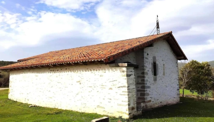 Ubarriaraneko Baseliza -  Iglesia - Vitoria-gasteiz